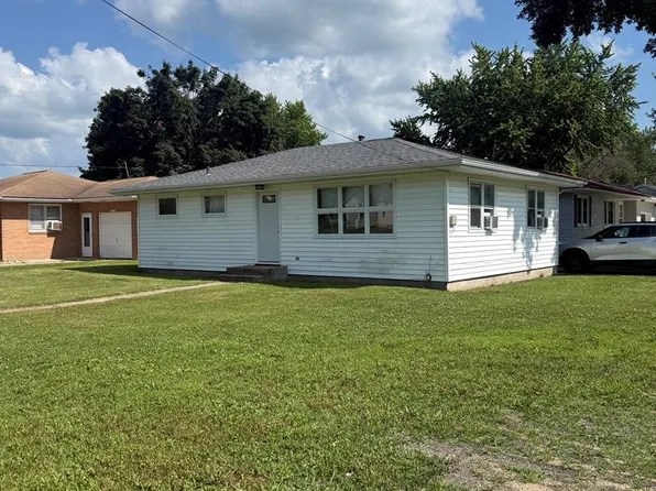 803 12th Ave, Manson, IA 50563