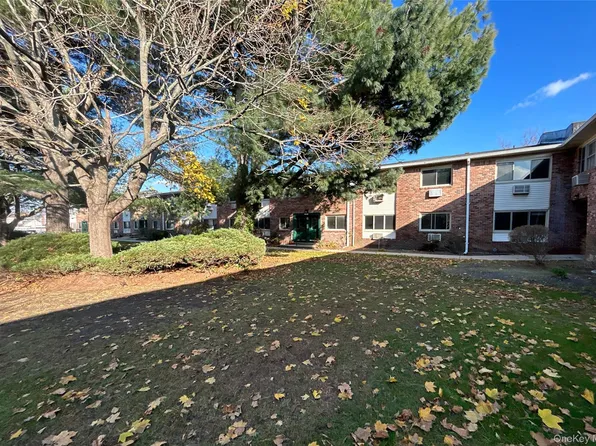 2453 Union Boulevard #27A, Islip, NY 11751