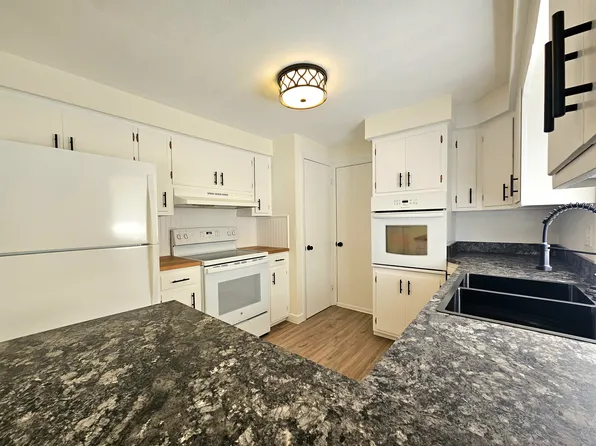 38 Division Rd, Great Falls, MT 59404