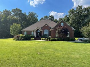 980 Darnall Ln, Huntingdon, TN 38344