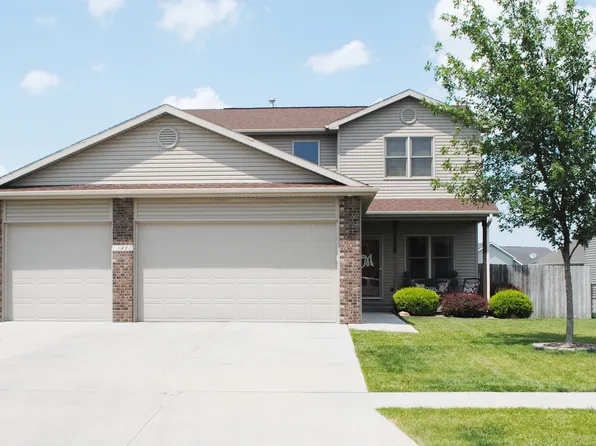 13460 Montrose Ct, Waverly, NE 68462