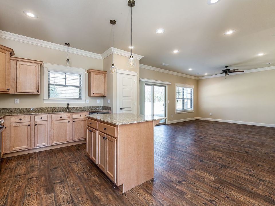 701 S Mock St C1, Prairie Grove, AR 72753 Zillow