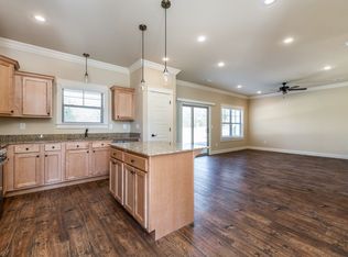 701 S Mock St #C1, Prairie Grove, AR 72753