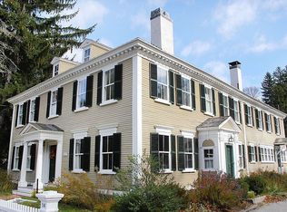 56 Central St, Andover, MA 01810