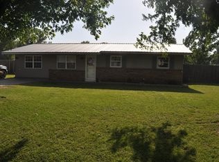 39321 Freda Dr, Malden, MO 63863