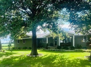 208 S Ponting St, Moweaqua, IL