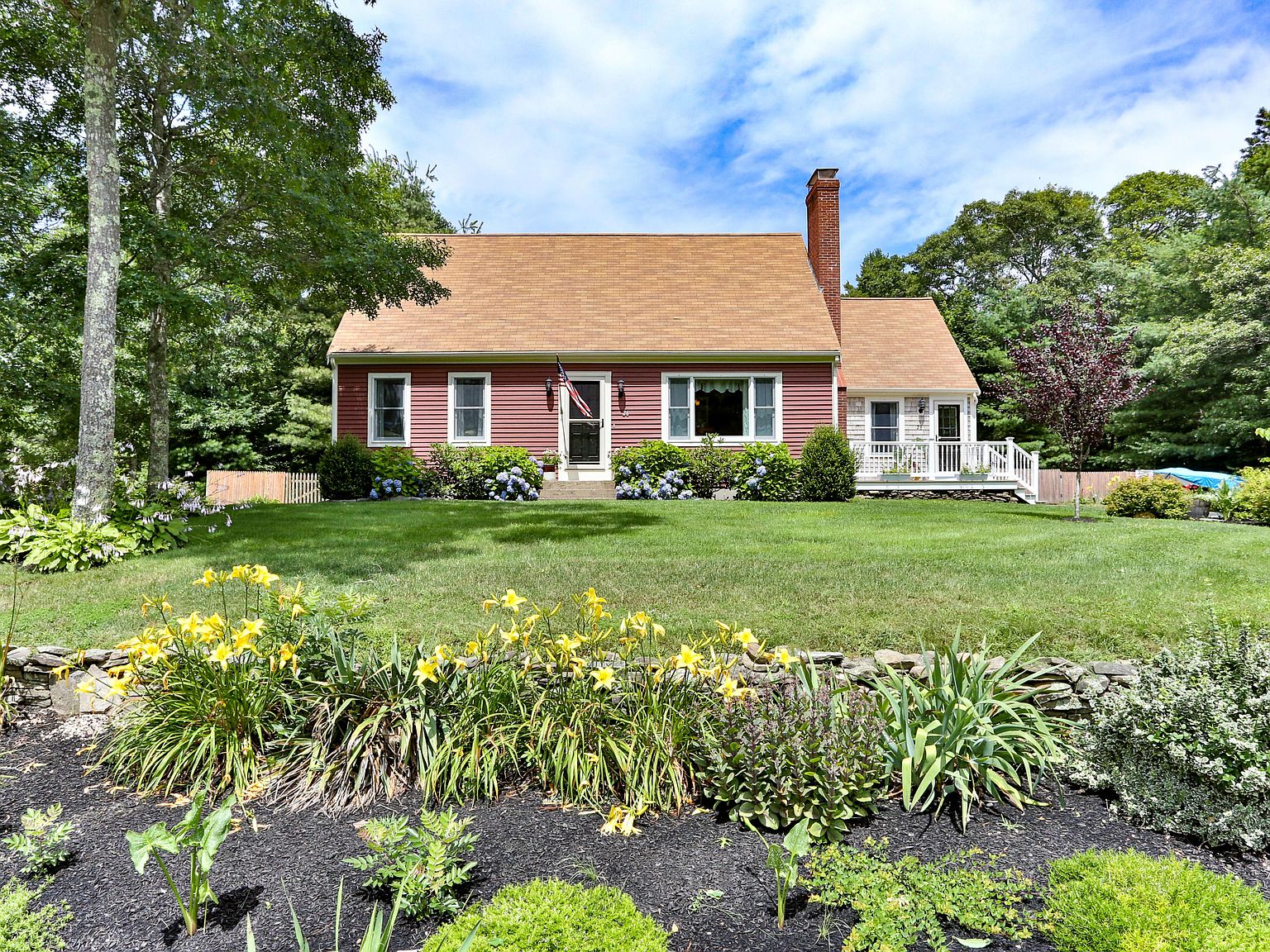 26 Pryer Dr, Bourne, MA 02532 Zillow