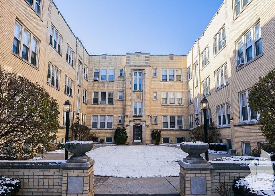 1st image of 5068 N Wolcott Ave Unit 2N