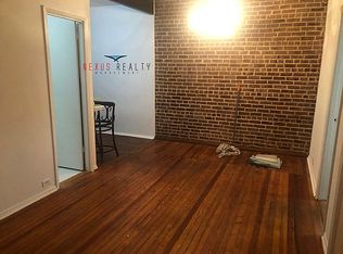 25-47 33rd St #2, Astoria, NY 11103