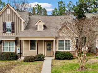 558 The Heights Ln, Calera, AL 35040