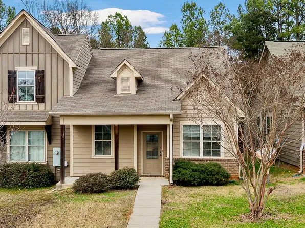 558 The Heights Ln, Calera, AL 35040