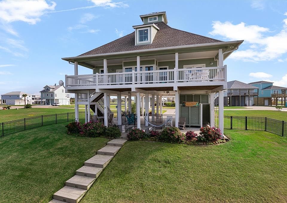 1913 Laguna Harbor Cove Blvd, Pt Bolivar, TX 77650 MLS 54668301 Zillow