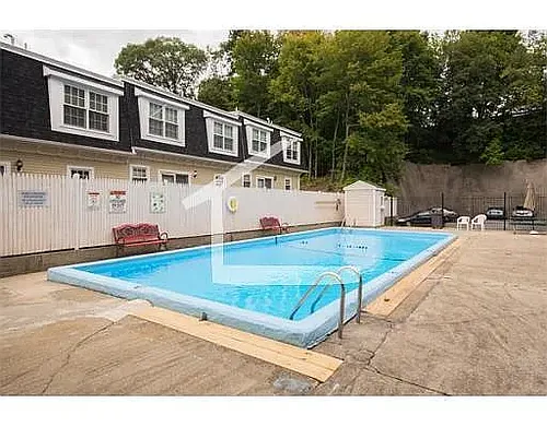 121 Tremont St #B3 Photo 1