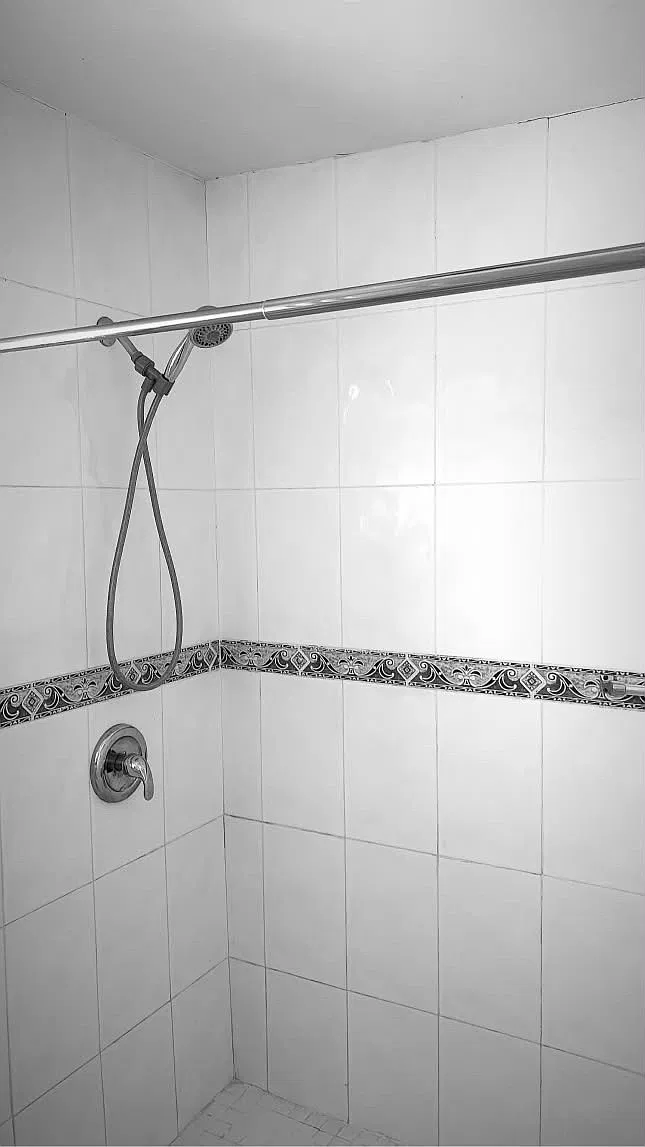 1 bed, 200 sqft, $1,200 — Photo 2