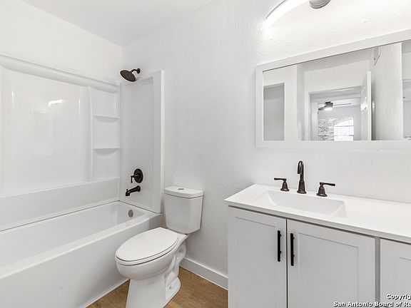 5th image of 1819 Babcock Rd #108A