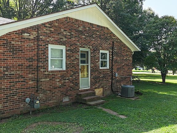 4th image of 3024 Stella Ruth Rd