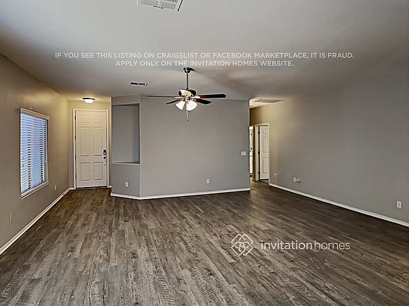 3rd image of 1144 E Blackfoot Daisy Dr