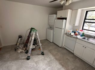 (Undisclosed Address), Staten Island, NY 10305