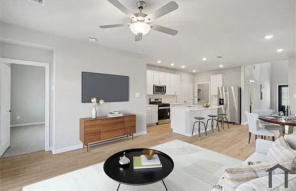 5709 Chasewood Dr — Photo 13