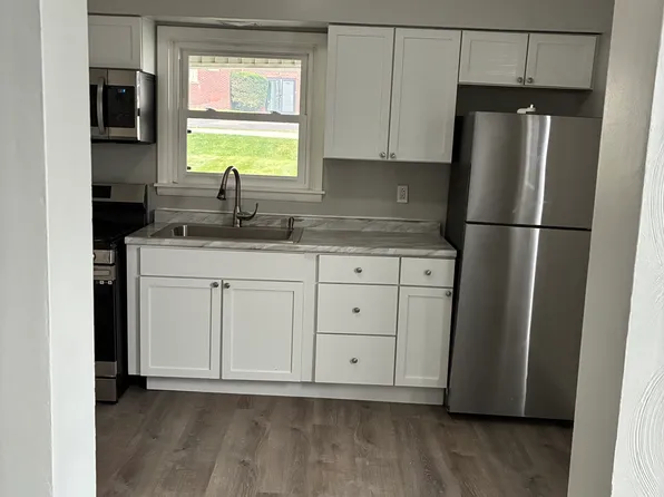 1800 Kenneth Ave, New Kensington, PA