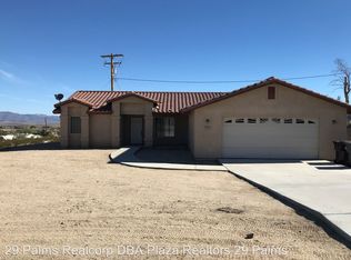 5651 Skyview Ln, Twentynine Palms, CA 92277