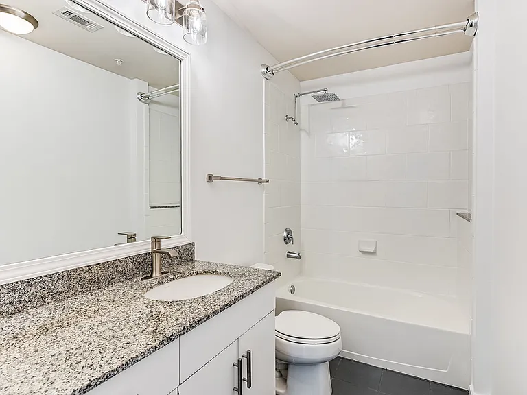 360 Nueces St #1302 — Photo 14
