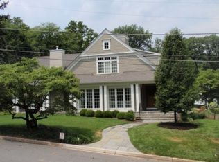 3401 Rolling Ct, Chevy Chase, MD 20815