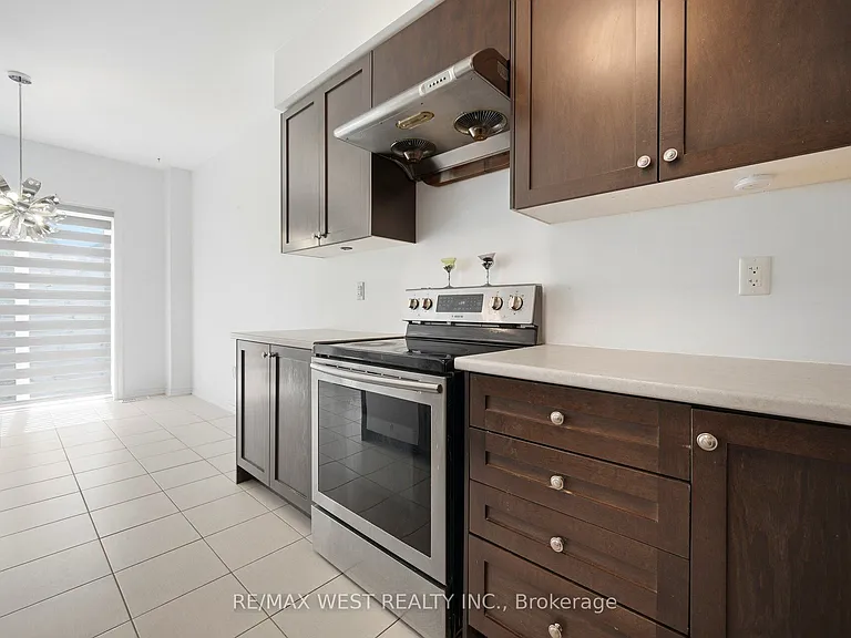 26 Hines St — Photo 15