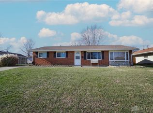 4331 Green Meadows Dr, Enon, OH