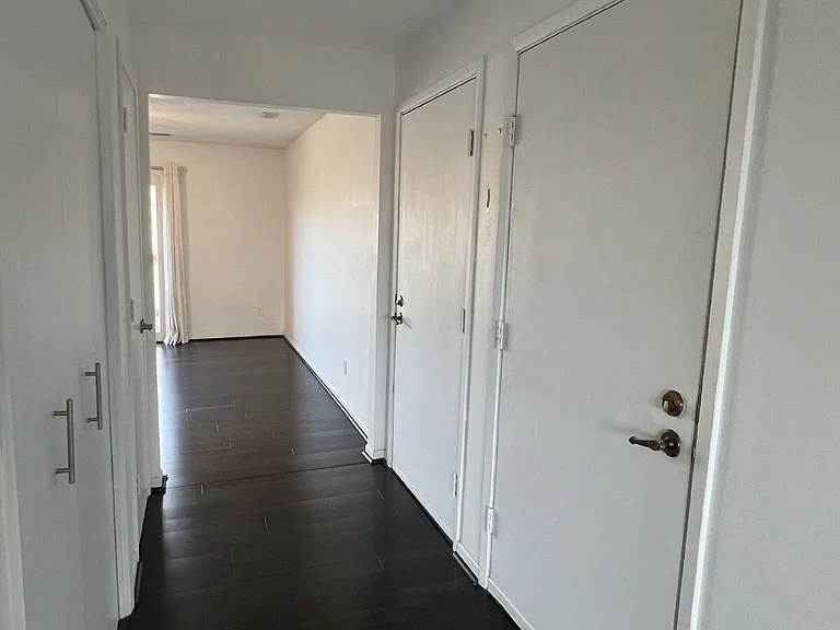 9309 Sandler Dr #5 — Photo 33