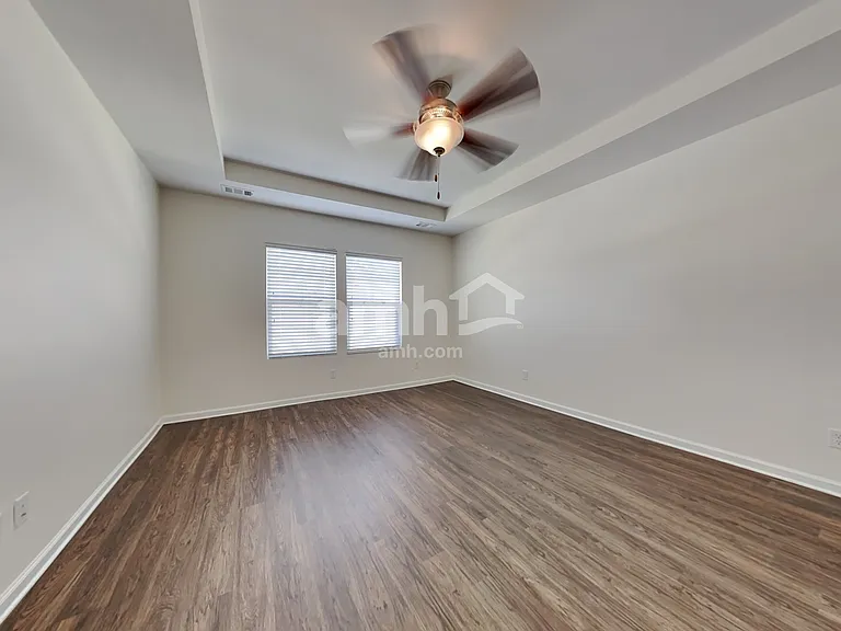 309 Dogwood Cir — Photo 11