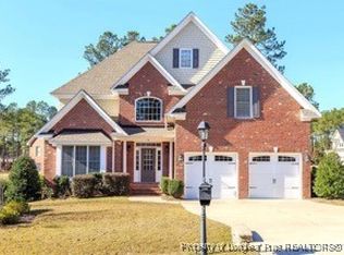 10 Blue Pine Dr, Spring Lake, NC 28390