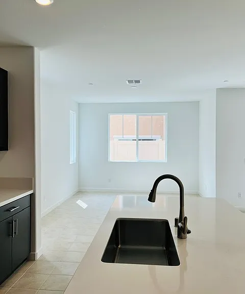 16739 Plantain Way — Photo 3