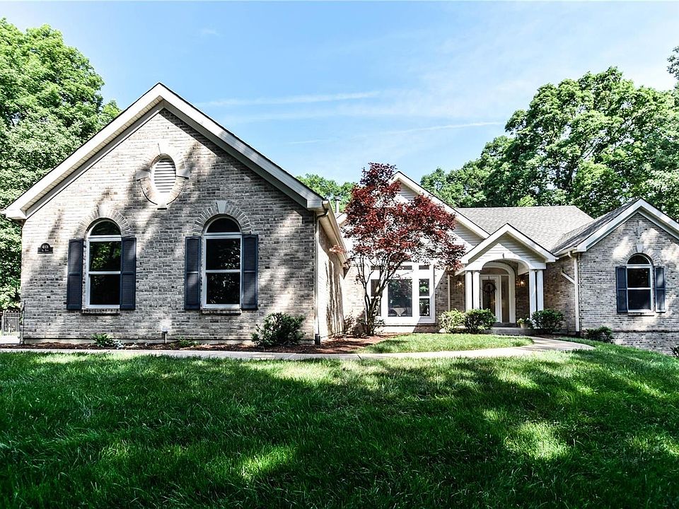 Picture perfect setting on private 3.98 wooded acres
