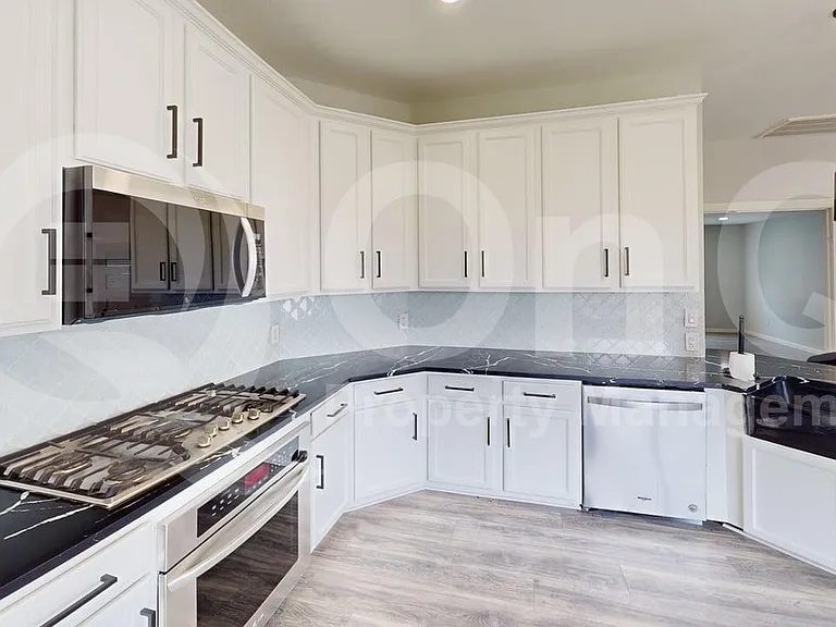 6501 Matson Dr — Photo 10