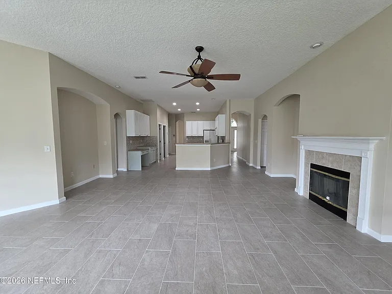 739 Wakemont Dr — Photo 12