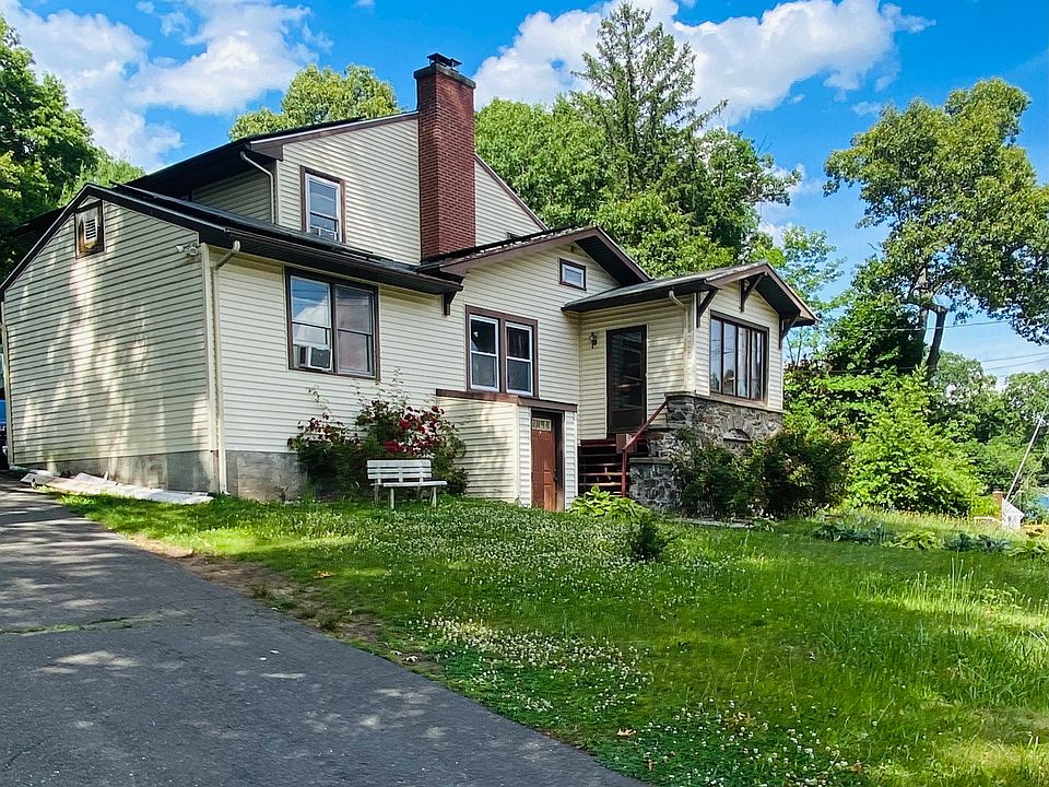 1st image of 152 Delaware Avenue