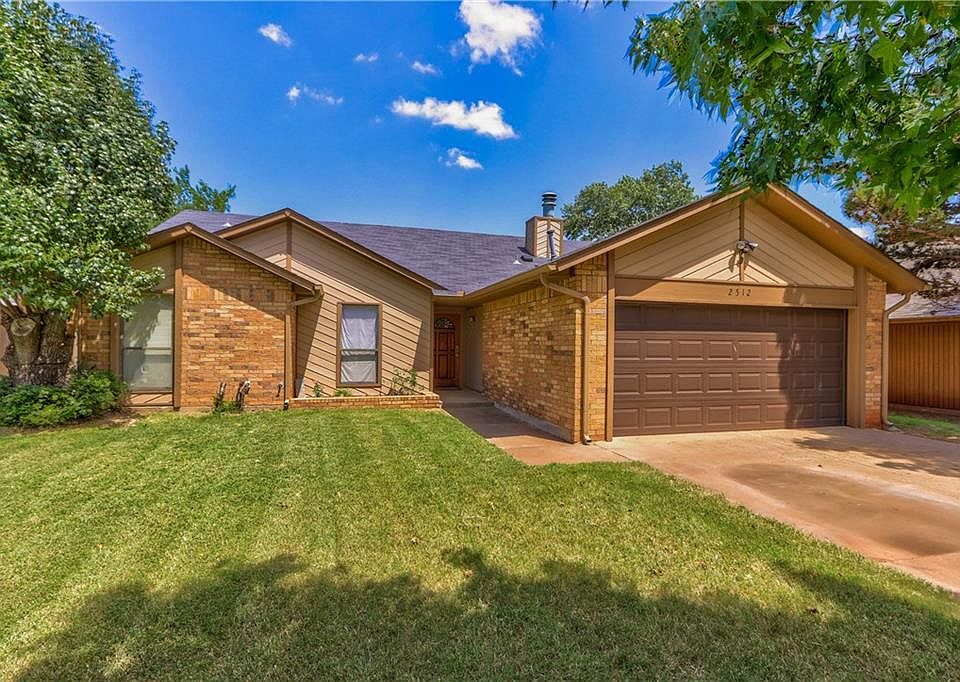 1st image of 2512 Clover Glen Dr