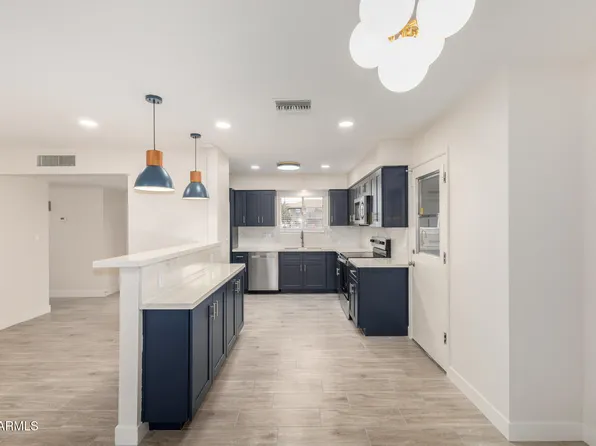 6740 E ADOBE Street, Mesa, AZ 85205