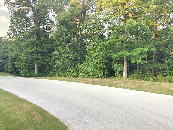 4th image of 5124 N Missouri Oak Trail