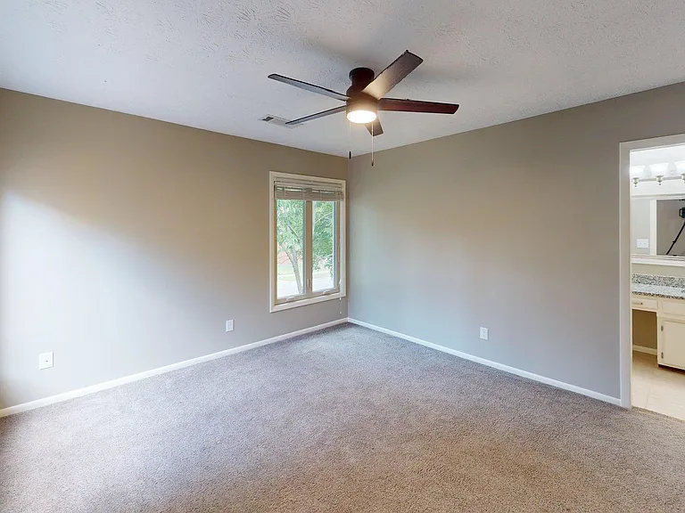 2140 Fort Harrods Dr #7 — Photo 24