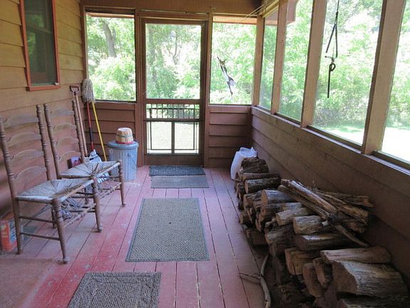 2nd image of 15 Piney Heaven Dr