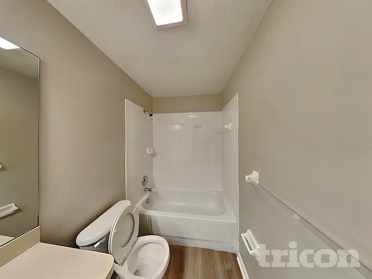 11107 Cranston St — Photo 12