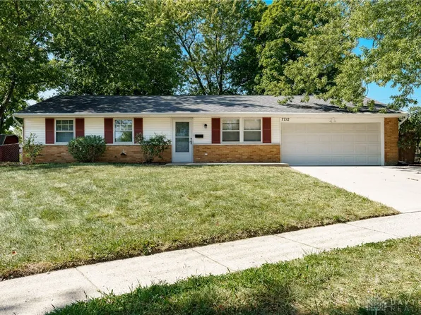 7712 Redbank Ln, Huber Heights, OH 45424