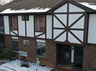 76 Farm Rd BUILDING 76-E, Hillsborough, NJ 08844