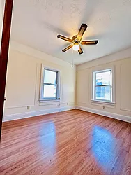 Rented by Zikos Realty Services