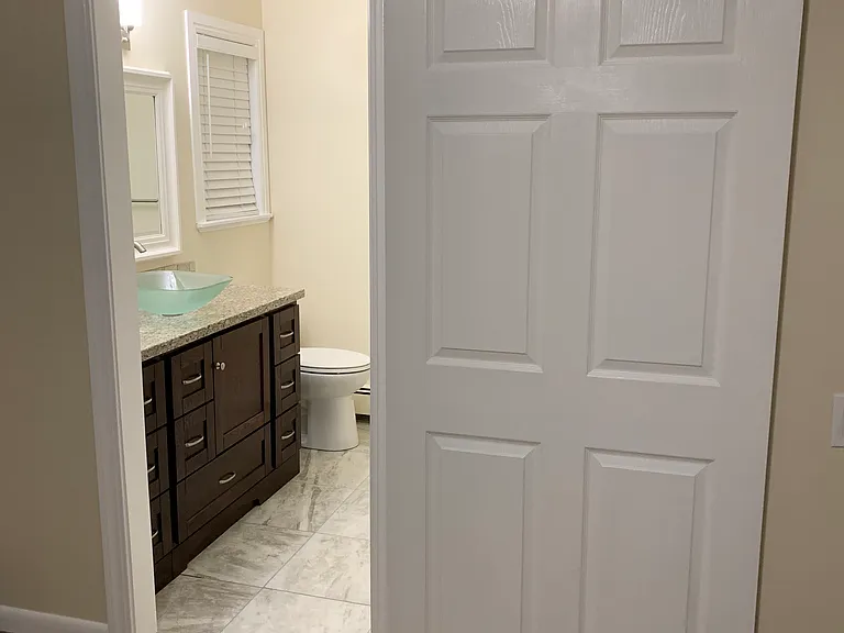 631 N Desoto St #TOP — Photo 11