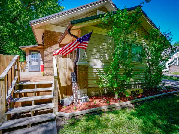 217 Ohio Ave, Holton, KS 66436