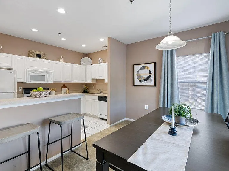 Woodview at Marlton Apartment Homes — Photo 4