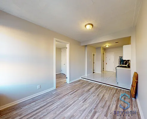 Rented by Skyhigh Realty NYC LLC | media 3